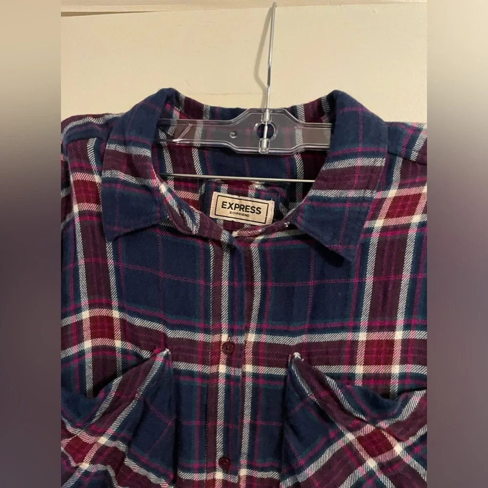 Express Boyfriend Flannel Shirt Blue Pink Double Front Patch Pocket Size Medium - Picture 5 of 11